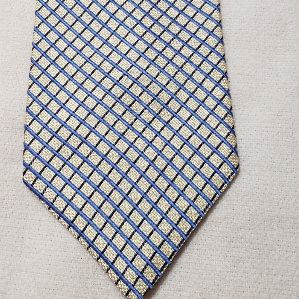 Brooks basics 100% silk tie